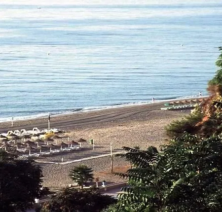Playa Del Bajondillo Apartament *